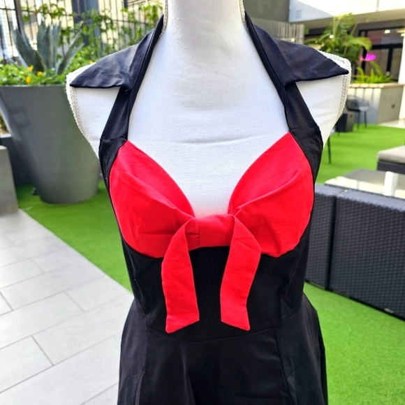 Pinup ✦ Fit & Flare Dress M ✦ Red Collar Bow Bust Open Back Stretch Retro NWT - Picture 5 of 17
